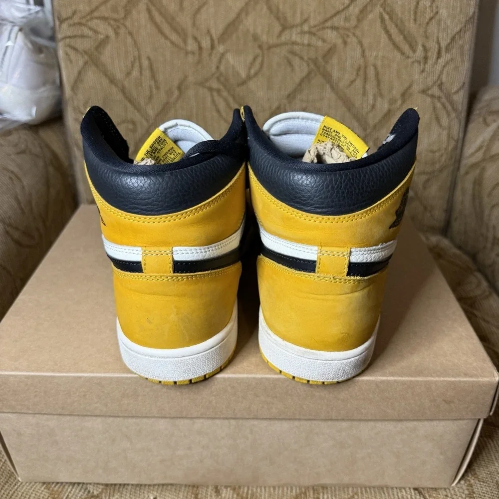 Air Jordan One Retro High Og‎ Yellow Ochre Men's Size 11